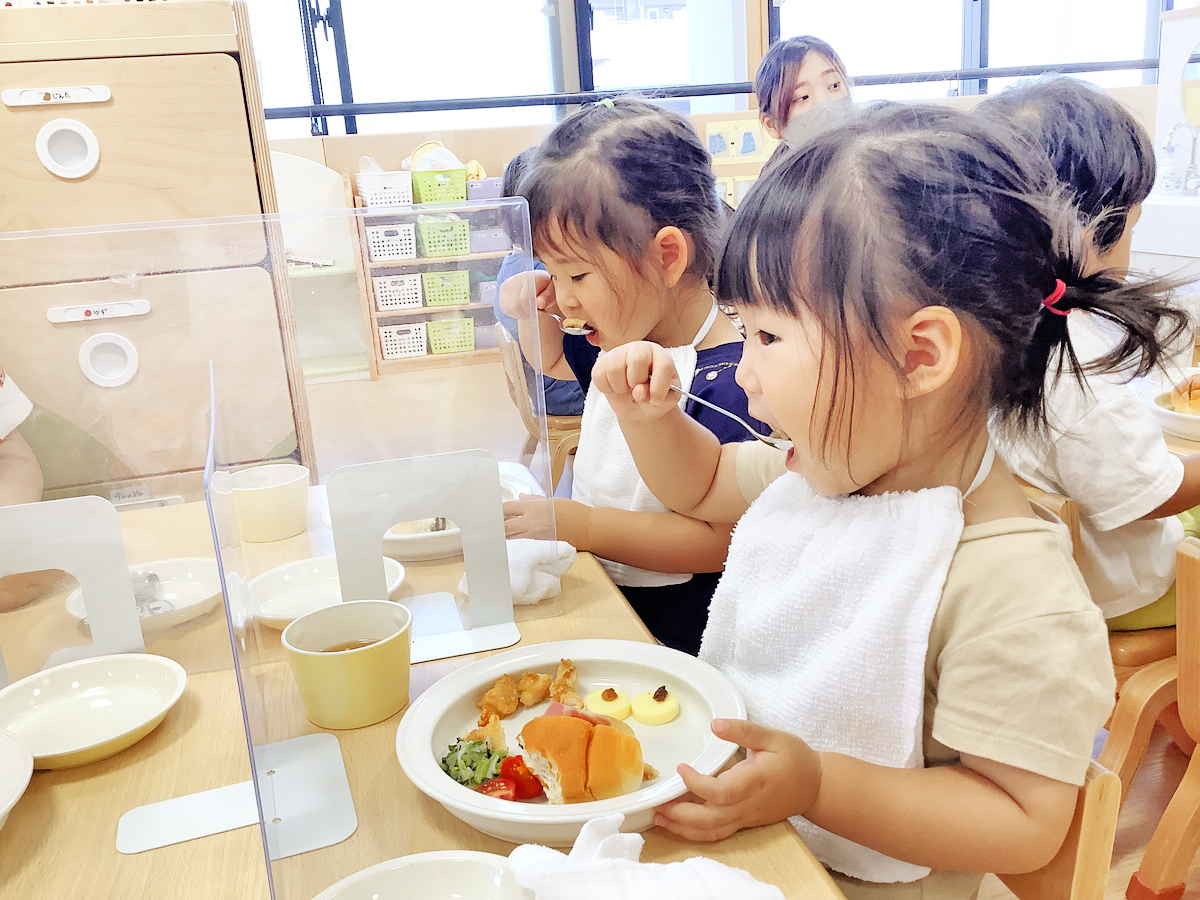 いたやど小規模保育園ことり 給食